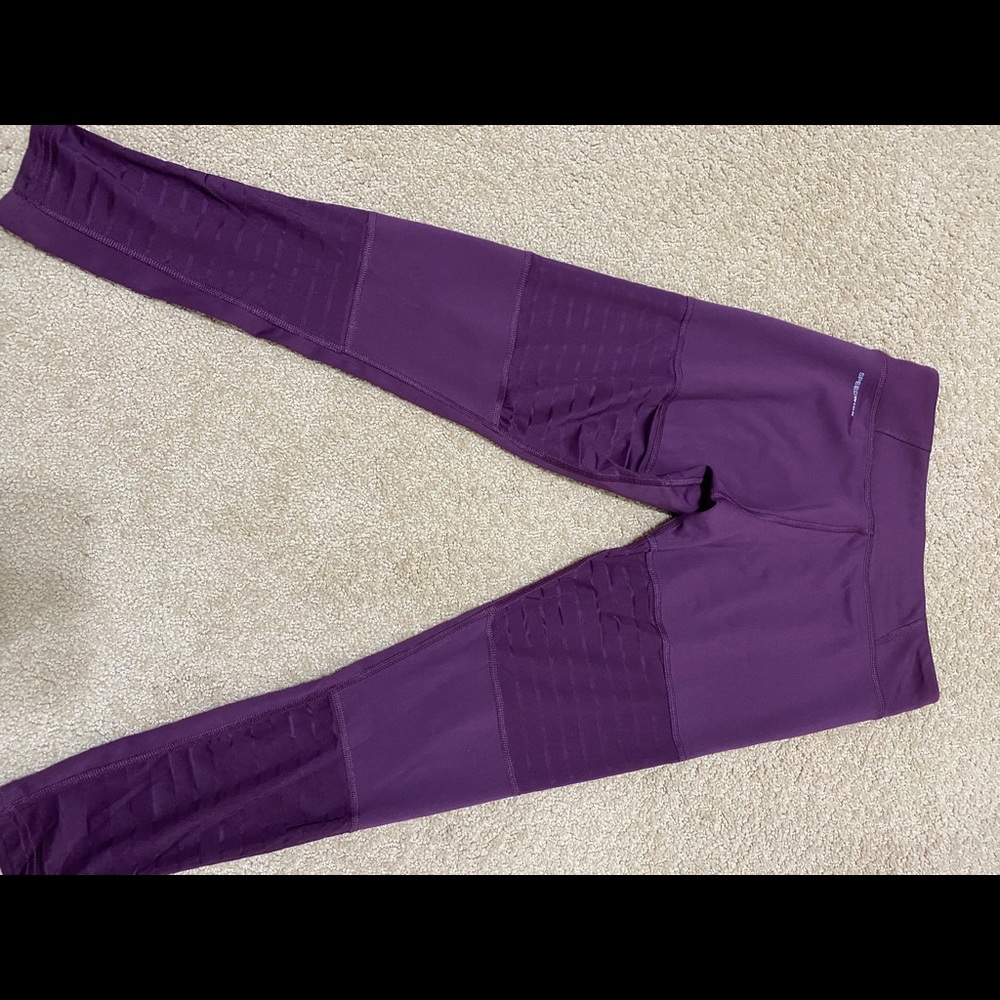 Mesh insert leggings - Picture 3 of 4